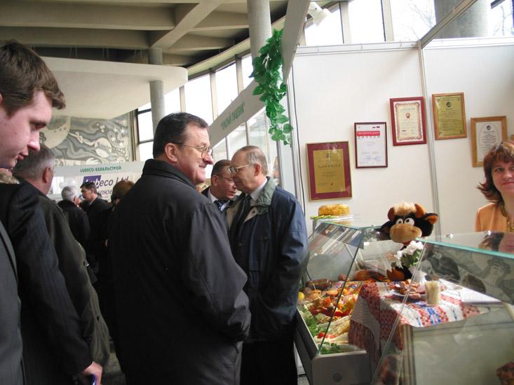 Стенды предприятий Брестчины на выставке