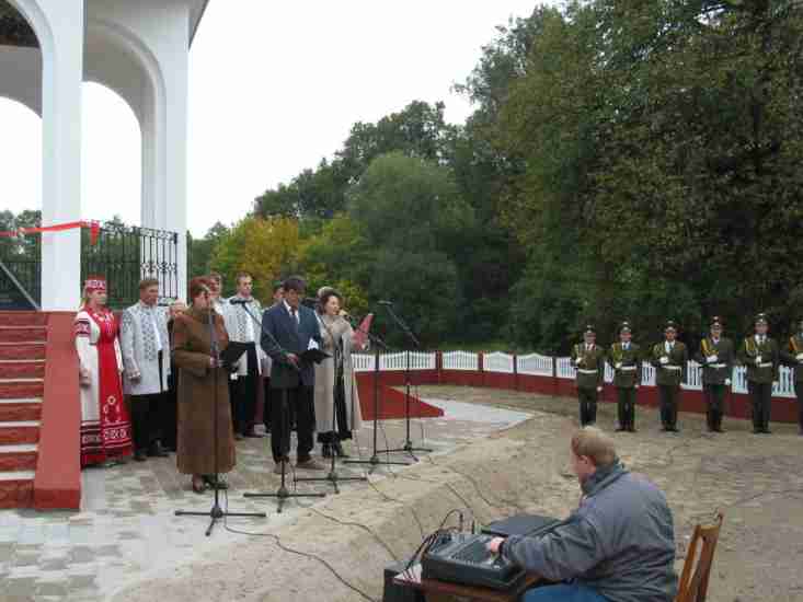 Мемориальная каплица в Чижевщине