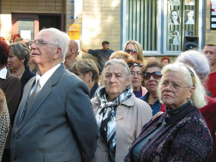 Участники церемонии перед началом открытия